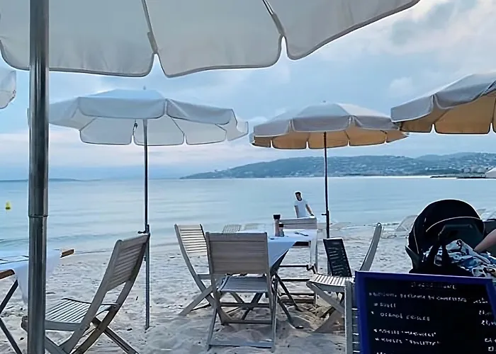 Apartmán Rooftop Pool, Private Garden, At The Beach!