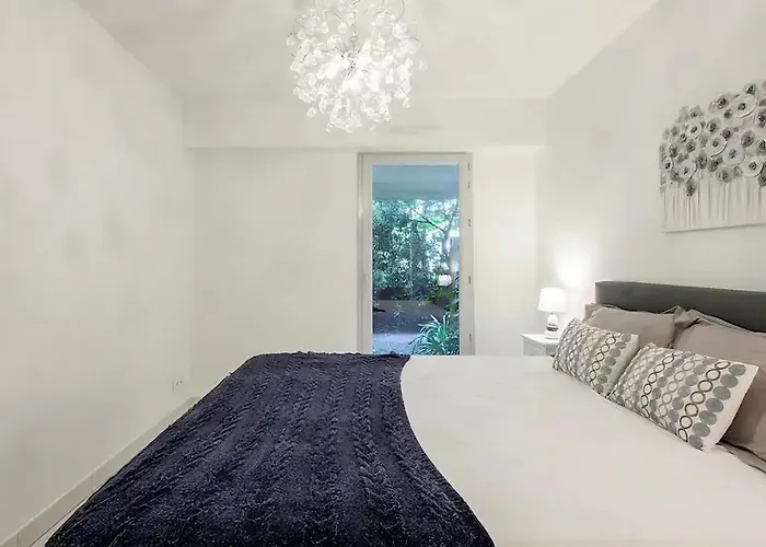 Apartmán Rooftop Pool, Private Garden, At The Beach! Antibes